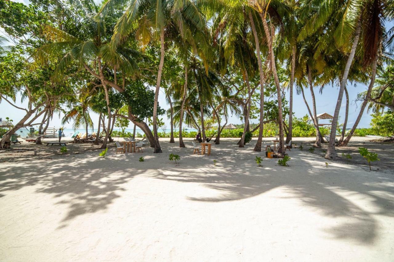 Portia Hotel & Spa Dhiffushi Eksteriør bilde